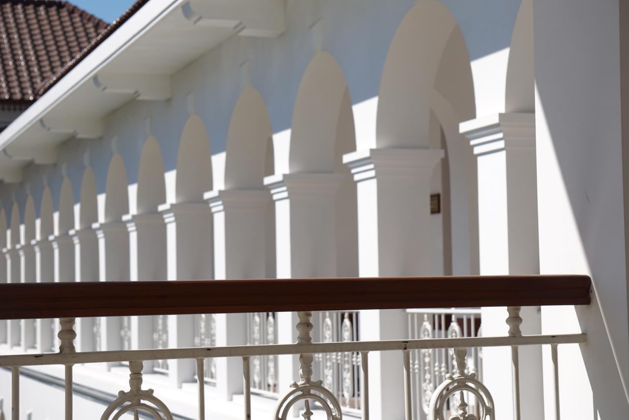 Daroessalam Syariah Heritage Hotel Pasuruan Exterior foto